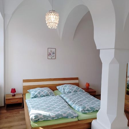 Ferienwohnung Im Rittergut Plohn 300 Meter Zum Freizeitpark Lengenfeld  Экстерьер фото